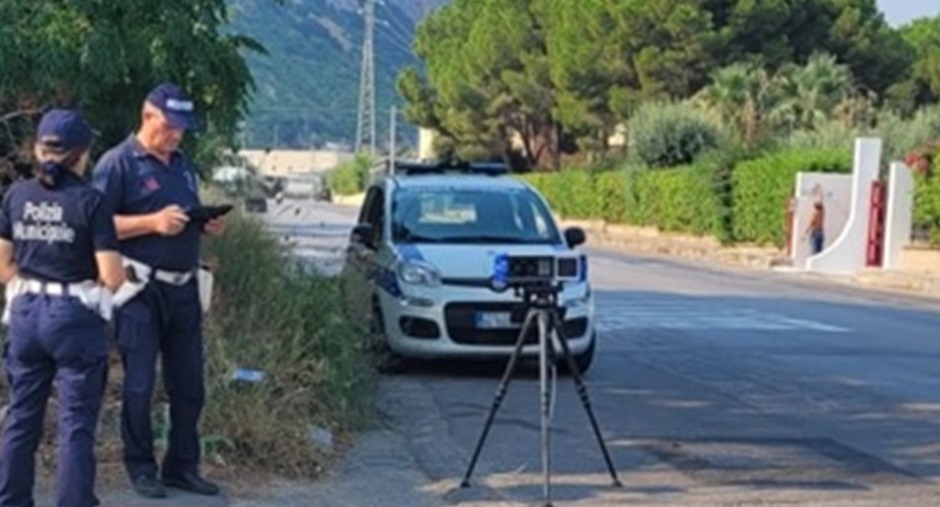 A Carini continua l’attività dell’autoscan speed,un autovelox di ultima generazione e le multe sulle strade e rischio fioccano