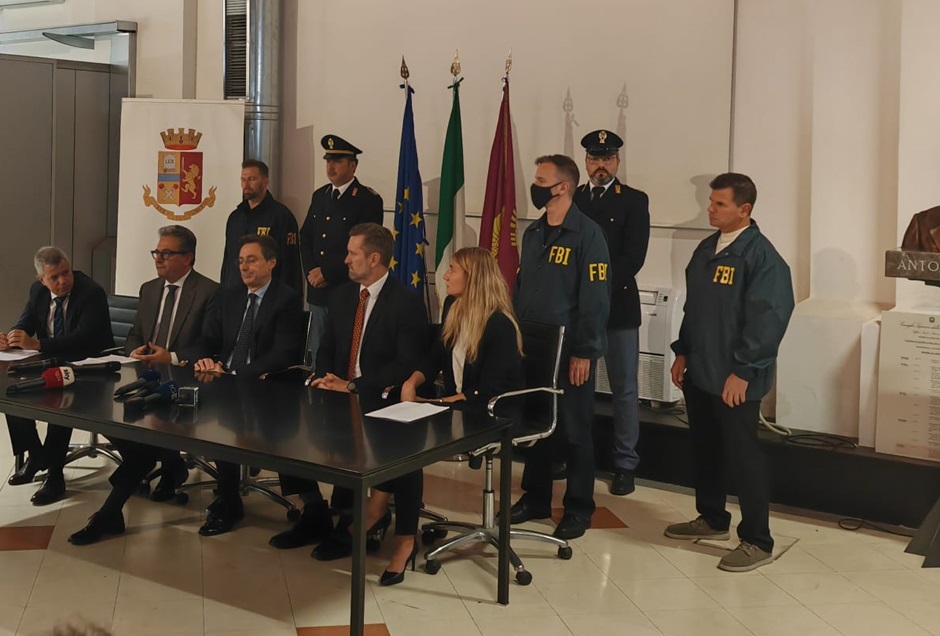 Operazione con 17 arresti tra Palermo e New York, la vecchia mafia comandava e gestiva estorsioni e traffico di droga