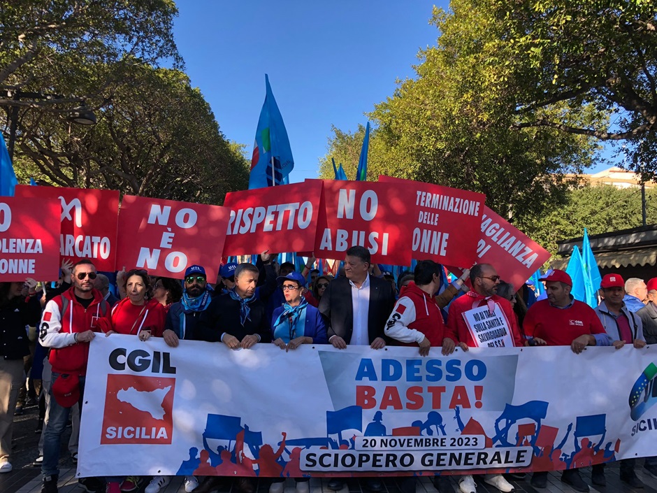A Siracusa la mobilitazione dei sindacati contro la Finanziaria nazionale definita una manovra antimeridionalista
