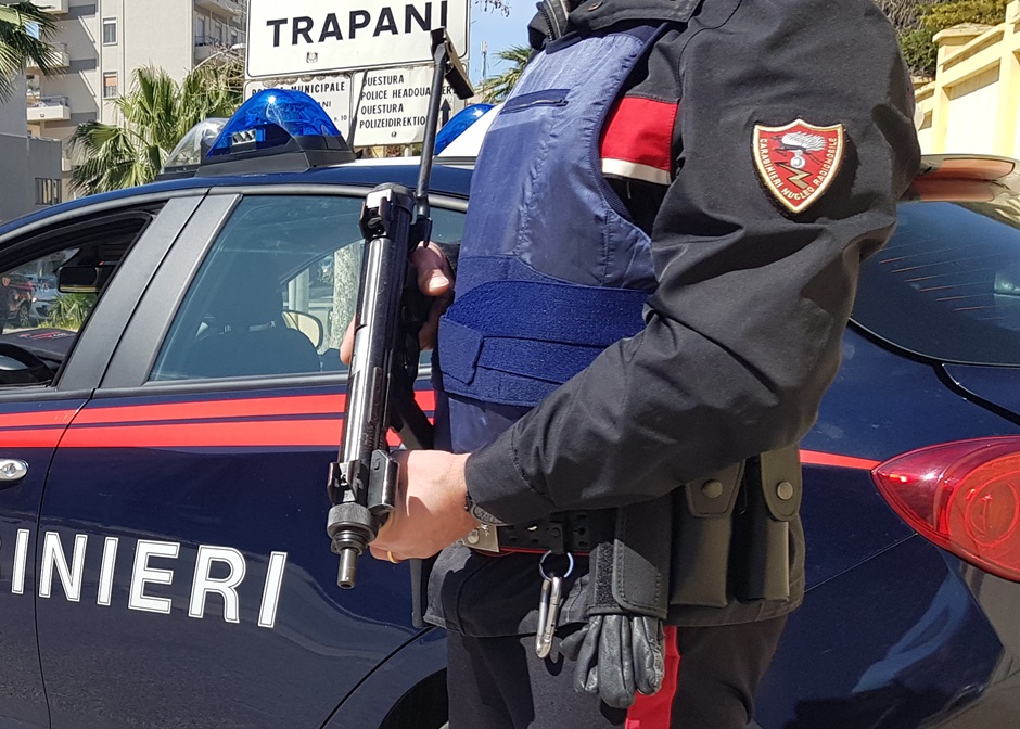 Due giovani arrestati nel Trapanese, hanno prima messo a segno il furto di un’auto e poi commesso una rapina ai danni di un anziano