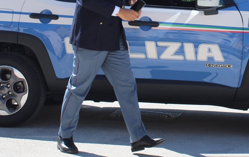 Ruba auto a Palermo e viene rintracciato dalla polizia dopo un inseguimento, gli agenti sulle sue tracce grazie al segnale Gps