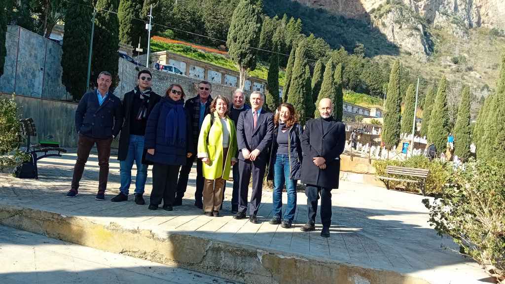 Consegna lavori forno crematorio Rotoli Palermo