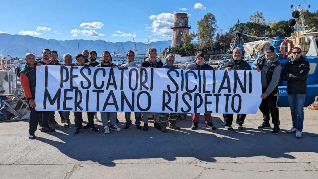 Pescatori Palermo crisi mercato ittico
