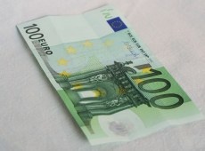 Bonus 100 euro in tredicesima, ecco chi ne potrà beneficiare