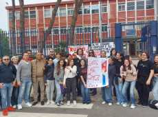 Tre furti nel giro di una settimana, scatta la protesta alla scuola Domenico Scinà