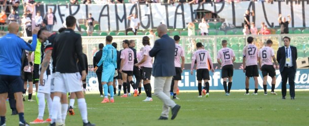 Il Palermo non si smentisce e delude ancora in casa, l’Ascoli riacciuffa i rosa nel recupero