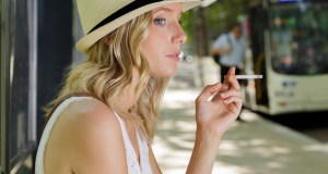 Fumo in Italia, i fumatori scendono ma non è ancora abbastanza, i dati