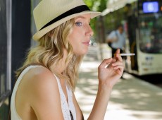 Fumo in Italia, i fumatori scendono ma non è ancora abbastanza, i dati