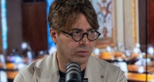 Auteri contro il sindaco del Mpa, “gestione superficiale”, la replica: “vuole candidarsi”