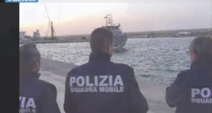 Salvano 2 anziani da un incendio, ora un giovane tunisino rischia l’espulsione