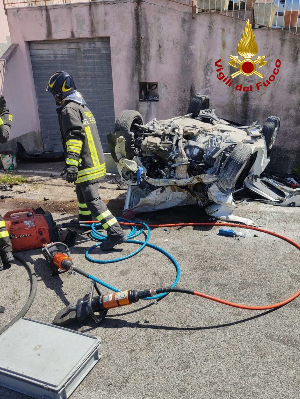 Tragico scontro frontale lungo la statale 113, un morto e tre feriti ...