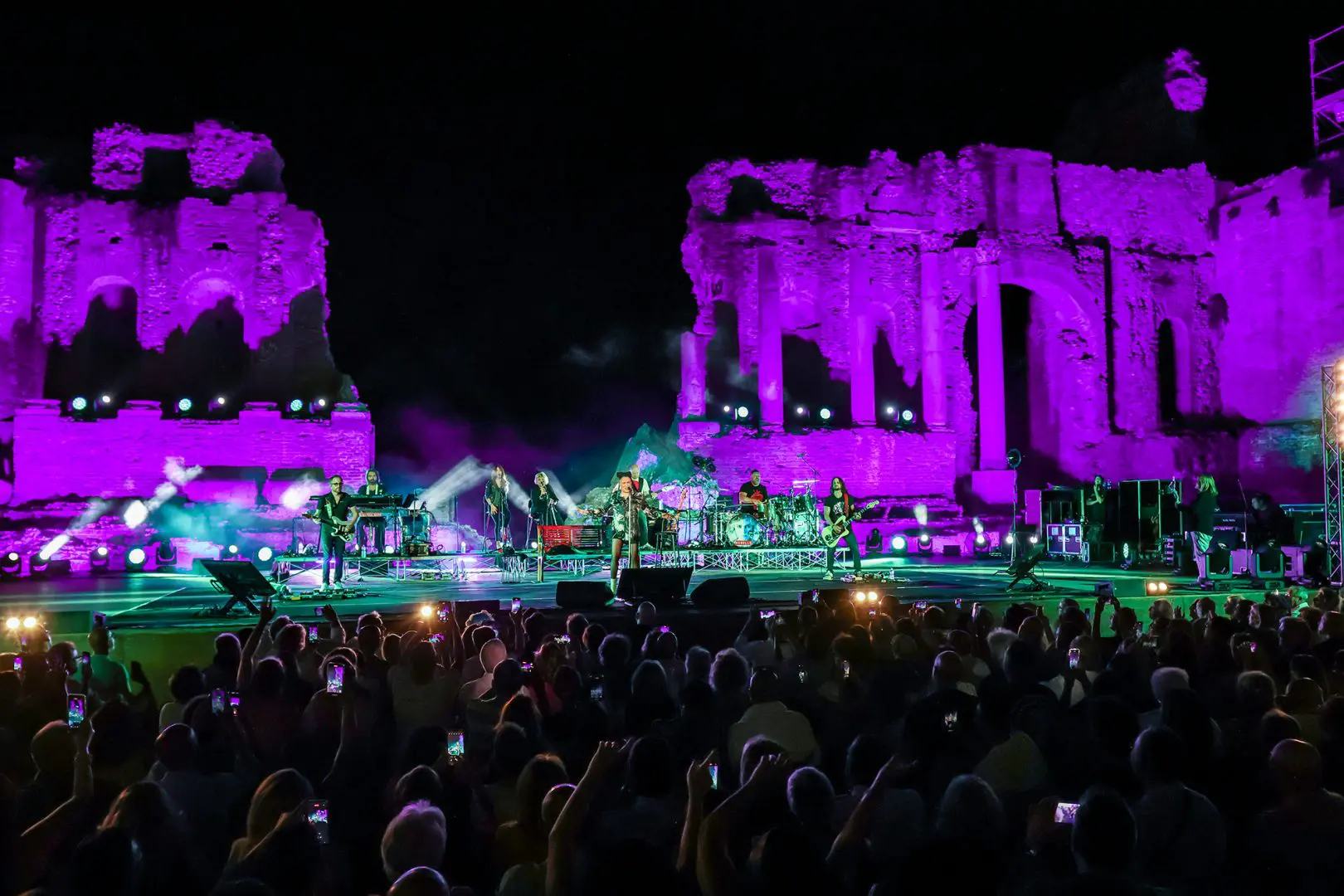 Arriva la Polizia al Teatro Antico di Taormina, caos, bufera e polemiche sull'organizzazione dell'Aida