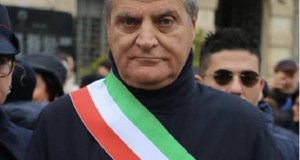 Mpa molla il sindaco di Lentini e gioca la carta della sfiducia, Lo Faro: “La città giudicherà”