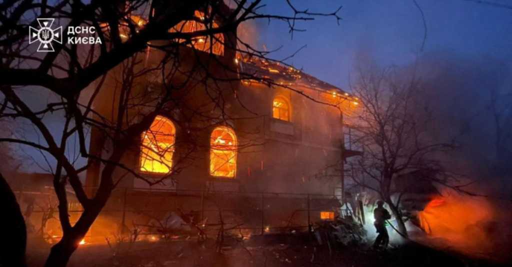 Bombardamento a Kyiv.