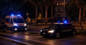 Investe con l’auto un ragazzo di 17 anni e fugge, caccia al pirata della strada