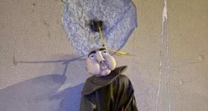 Pupazzo di un frate impiccato trovato allo Zen di Palermo, indagini