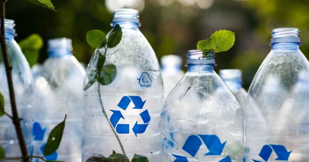 Bottiglie di plastica UE