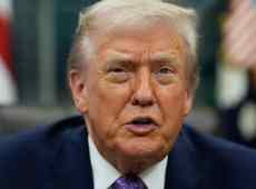 Trump contro l’Europa: “Non mi sento più obbligato a pensare alla pace”