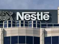 Richiamo Nestlé: allerta su latte per neonati venduto anche in Italia