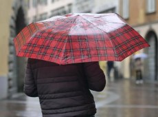 Vortice Jolina sull’Italia: maltempo al Sud fino a martedì con oltre 200 mm di pioggia