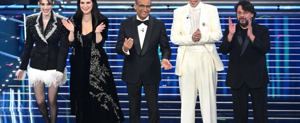 Sanremo 2026, numeri in calo anche nella seconda serata: i momenti più belli