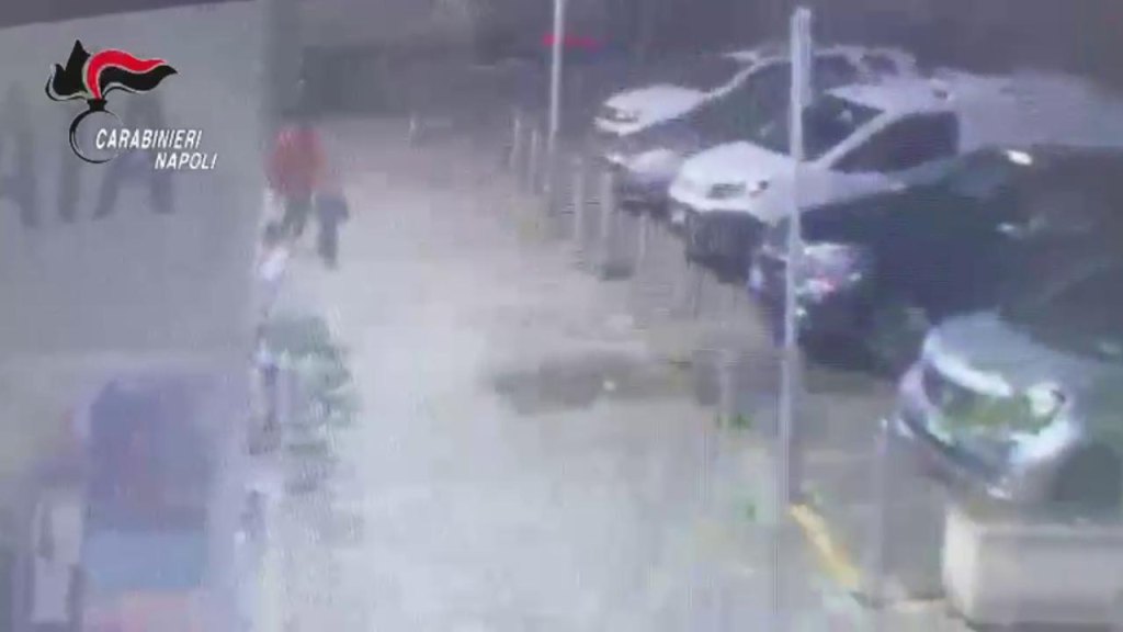 Caivano, tentato rapimento di un bambino.