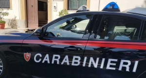 Fuga tra i quartieri di Palermo, arrestato un giovane di vent’anni