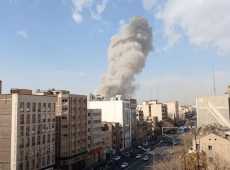 Guerra in Iran: missili da Teheran e attacco in Bahrein, cosa sta accadendo ora