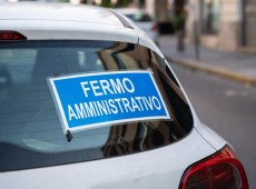 Rottamazione quinquies: perché l’auto resta ferma anche dopo la domanda