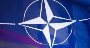 Missile iraniano abbattuto sulla Turchia: quando si attiva l’Articolo 5 della NATO e perché Tajani frena