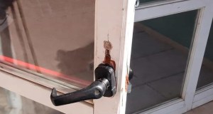 Raid vandalico nella scuola Emanuela Loi, indagano i carabinieri