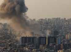 Iran colpisce basi e minaccia nuove rotte, gli Houthi pronti alla guerra