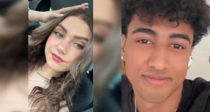 Moto contro taxi: morti due giovani di 20 anni, cosa dicono le prime indagini