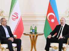 La guerra: il giallo delle scuse del presidente dell’Iran, i destinatari non sono i Paesi del Golfo