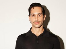 Mahmood lascia l’Italia: “Mi sento come una tigre bianca in uno zoo”