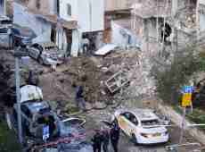 Iran lancia nuovi missili contro Israele mentre Trump spinge per i negoziati