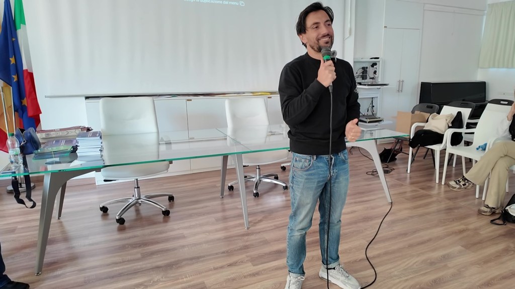 Sicurezza stradale a scuola: Safe Driving Without Risks parla ai giovani con nuovi linguaggi