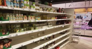 Sciopero in Sicilia degli autotrasportatori, incubo scaffali vuoti nei supermercati