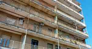 Catanzaro, bambina di 6 anni gettata nel vuoto dalla madre: le sue condizioni