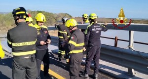 Maltempo, proseguono ricerche disperso dopo il crollo del ponte sul fiume Trigno