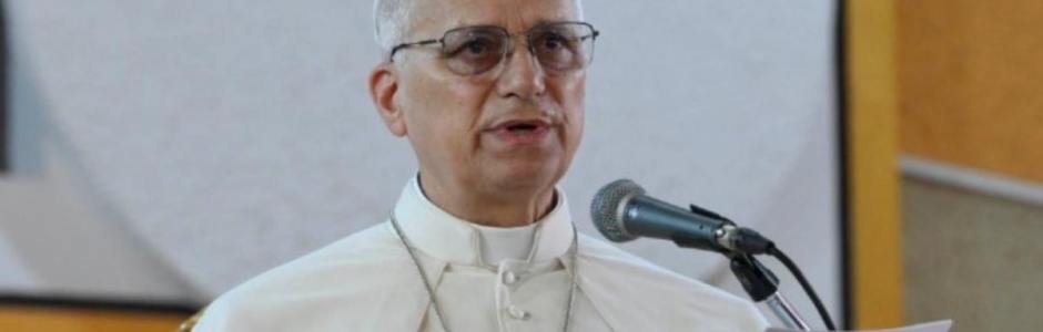 “Miliardi per uccidere, zero per curare”: il Papa attacca i “tiranni”