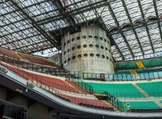 A San Siro non c’era solo Milan-Inter: l’incontro tra gli arbitri allo stadio