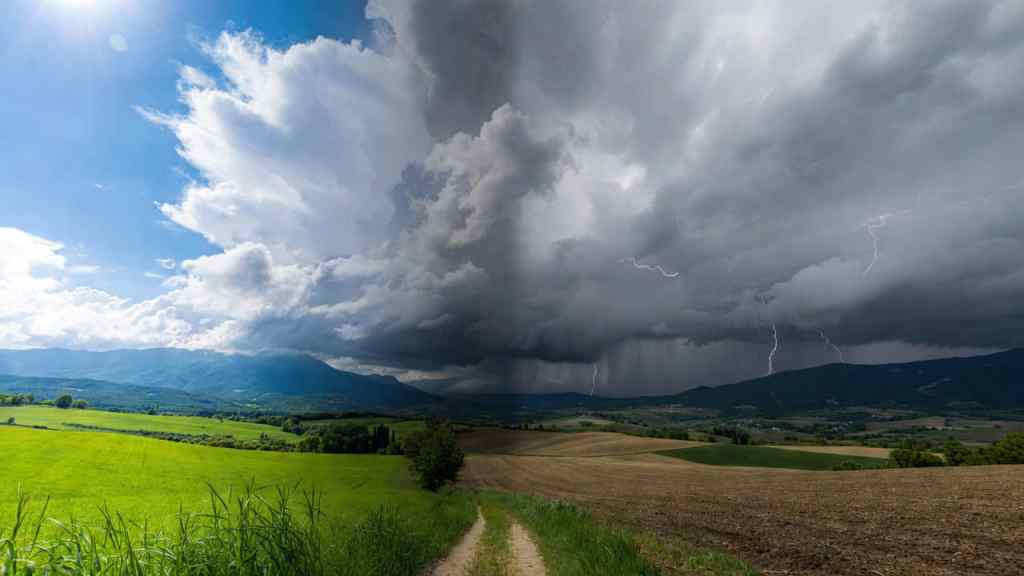 Italia tra sole e temporali durante la primavera