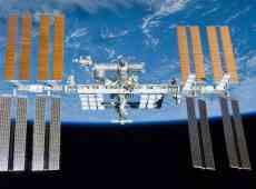 ISS, perdita d’aria nel modulo russo: NASA ordina agli astronauti di prepararsi all’evacuazione