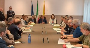 Schifani incontra sindacati dei regionali, sospeso il sit in del 26 giugno