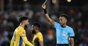 Il sogno di Omar Artan finisce a Miami: l’arbitro che voleva fare la storia della Somalia non entrerà ai Mondiali