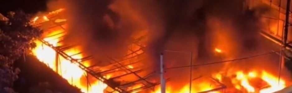 Notte di fuoco alla Sicily By Car, incursione del racket, distrutto dalle fiamme il deposito di San Lorenzo