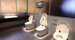 Washlet, il WC intelligente che vuole sostituire la carta igienica: cos’è, come funziona e quanto costa