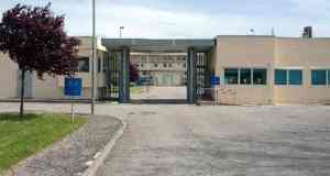 Detenuta incinta dopo il colloquio col compagno: lascia il carcere