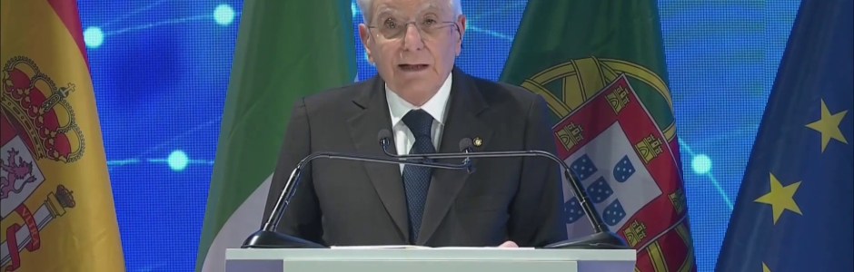 IA, Mattarella “Rischi da divari e concentrazione nelle mani di pochi”